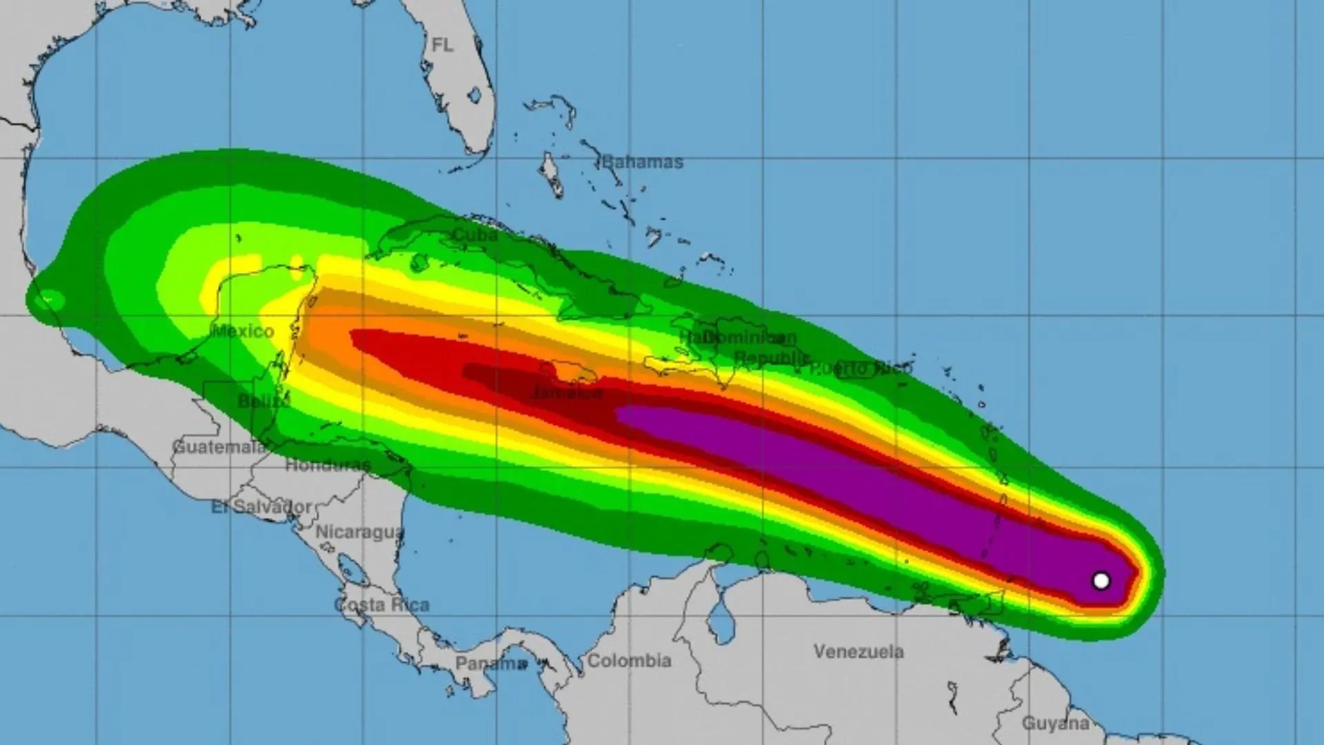 Onamet: Huracán Beryl transitará a cientos de kilómetros al sur del país