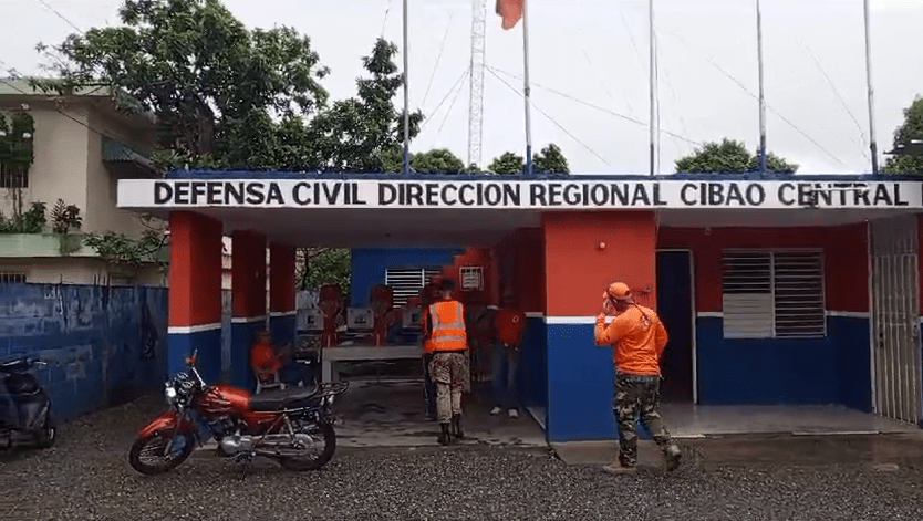 Defensa Civil de La Vega llama a mantenerse atentos ante huracán Beryl