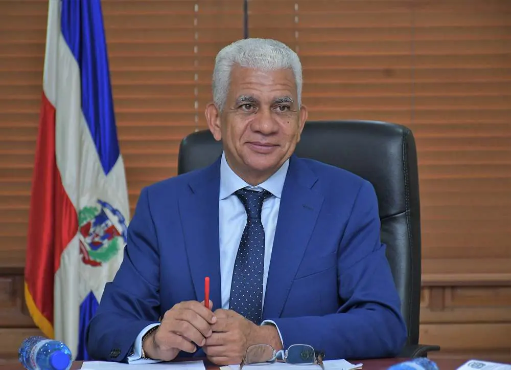 presidente del Senado, Ricardo de los Santos