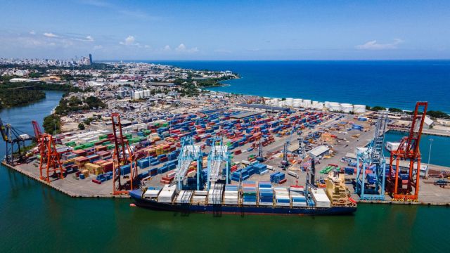 Autoridad Portuaria dispone medidas preventivas ante el paso de huracán Beryl por RD