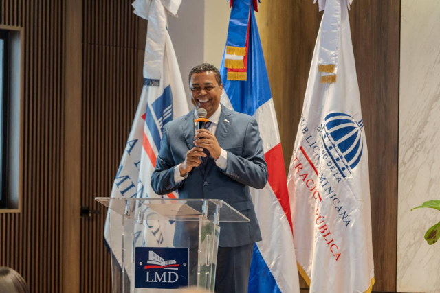 Víctor D’ Aza, presidente Liga Municipal Dominicana (FUENTE EXTERNA) 