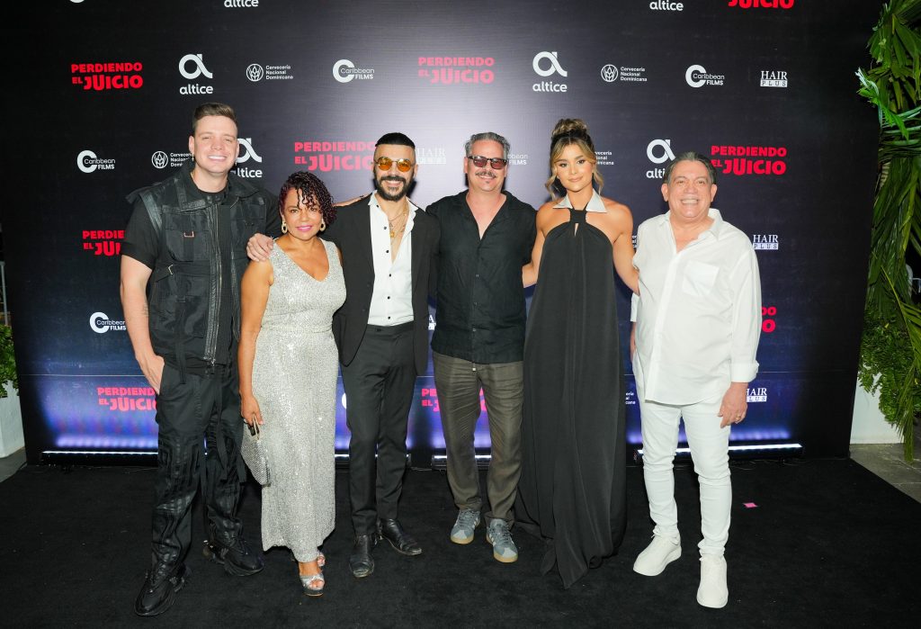 Marko, Cheddy Garcia, Shalim Ortiz, Frank Perozo, Clarissa Molina y Kenny Grullon