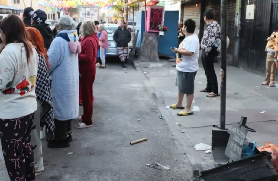 Un fuerte sismo de magnitud 6,5 sacude el centro de México