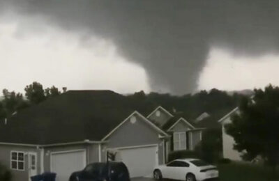 Poderoso tornado arrastra con todo en Misuri