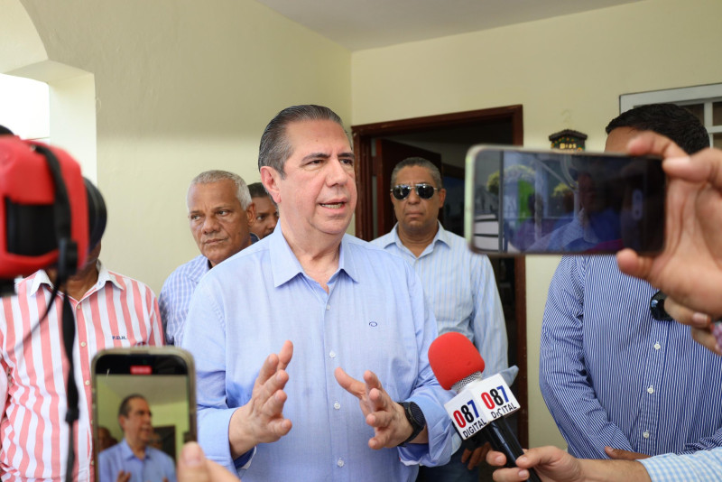 Francisco Javier denuncia cacería contra quienes lo apoyan y advierte el PLD puede desaparecer