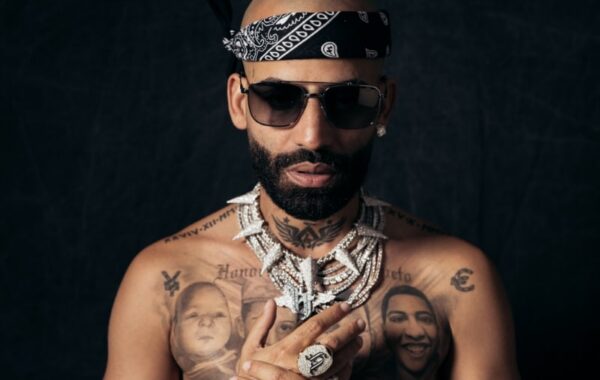 Arcangel hace un llamado a los jovenes sobre ´´Farmear Aura´´
