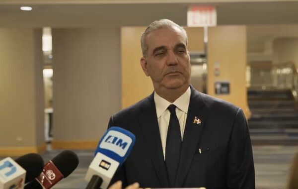 Presidente Abinader advierte a responsables de ataque contra Julián Oro Duro y su esposa: “Que se entreguen; si no, les va a ir peor”
