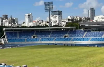 Césped del Estadio Olímpico Félix Sánchez se recupera tras concierto de Ramón Orlando