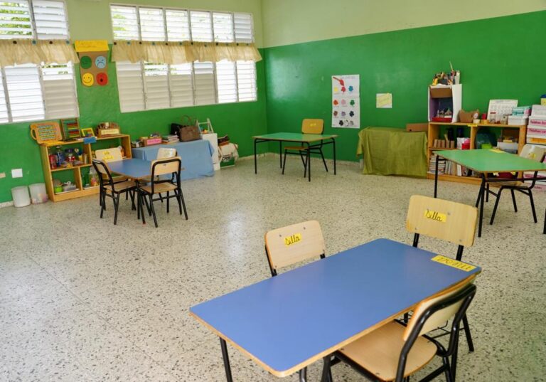 Diputado somete proyecto para crear aulas inclusivas en todas las escuelas públicas