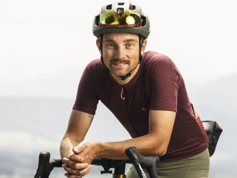 Conmoción en el mundo del deporte: a los 36 años, murió una estrella del ciclismo tras chocar con un ciervo