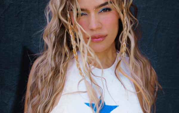 Karol G revela cómo luchó por «BbY WOW» a una semana de entregar su álbum: «O salía con Judeline y Rusowsky o no iba»