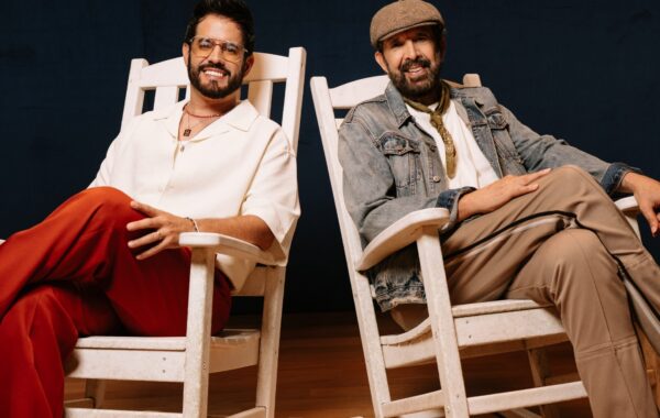 Manny Cruz celebra una década como solista con una colaboración soñada junto a Juan Luis Guerra