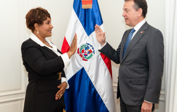 Josefa Castillo asume como nueva cónsul general de República Dominicana en Miami