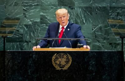 Trump vuelve a la ONU acorralado por la guerra con Irán y la crisis económica