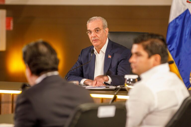 Abinader anuncia nuevos proyectos para impulsar el desarrollo regional