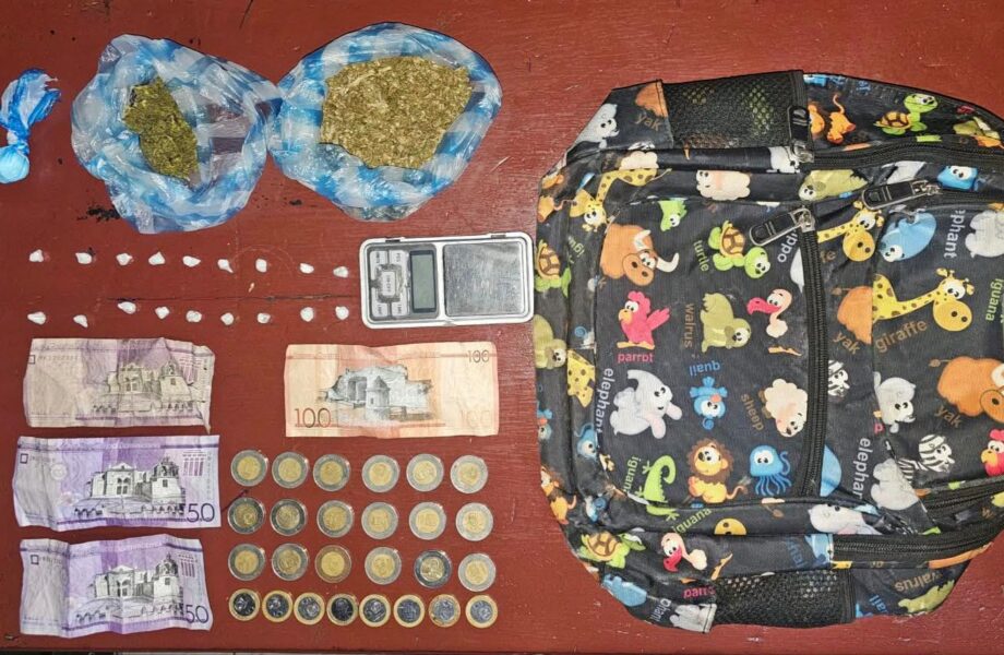 Policía ocupa armas de fuego, drogas y máquinas tragamonedas durante operativos en Peravia y San Cristóbal