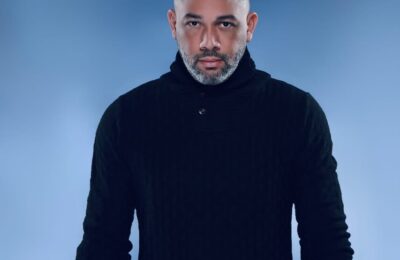 Cristian Berroa presenta “Yo Daría”, una canción para quienes permanecen en el corazón