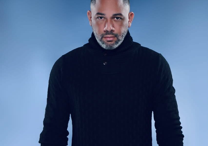 Cristian Berroa presenta “Yo Daría”, una canción para quienes permanecen en el corazón