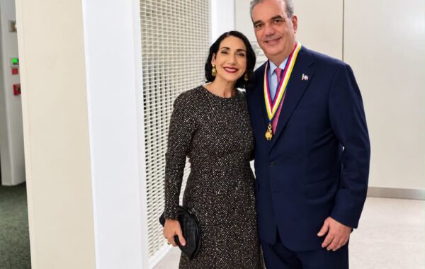 Raquel Arbaje destaca reconocimiento internacional recibido por Luis Abinader