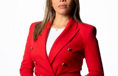 María Cristina Rodríguez es nominada como Presentadora de Noticias en Premios La Flor 2026
