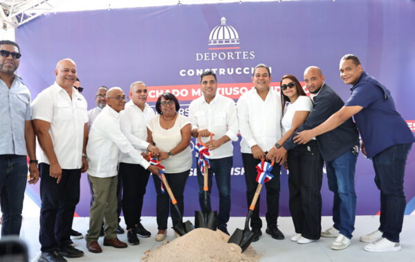 Ministerio de Deportes inicia construcción de siete multiusos en la región Sur con inversión de 200 millones de pesos