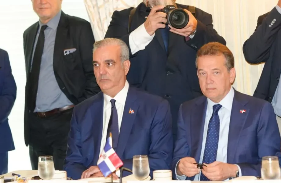 Abinader participa en Diálogo de Alto Nivel sobre Inteligencia Artificial del BID