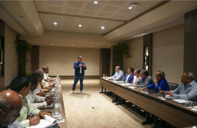 Gobierno y transportistas analizan medidas para mitigar impacto del alza de combustibles
