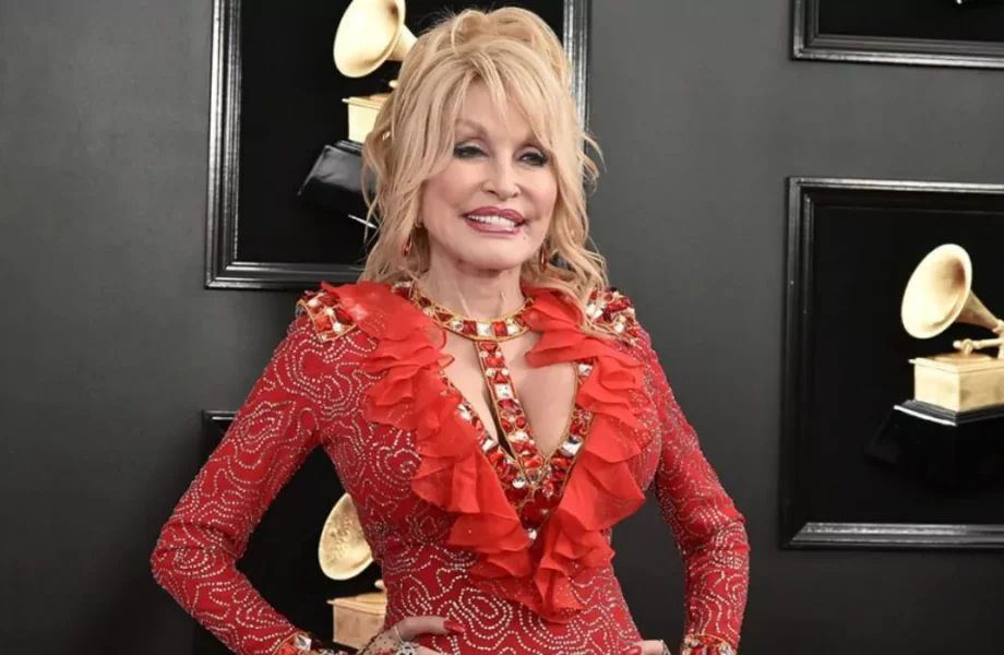 California homenajeará a Dolly Parton con un día oficial cada 25 de septiembre