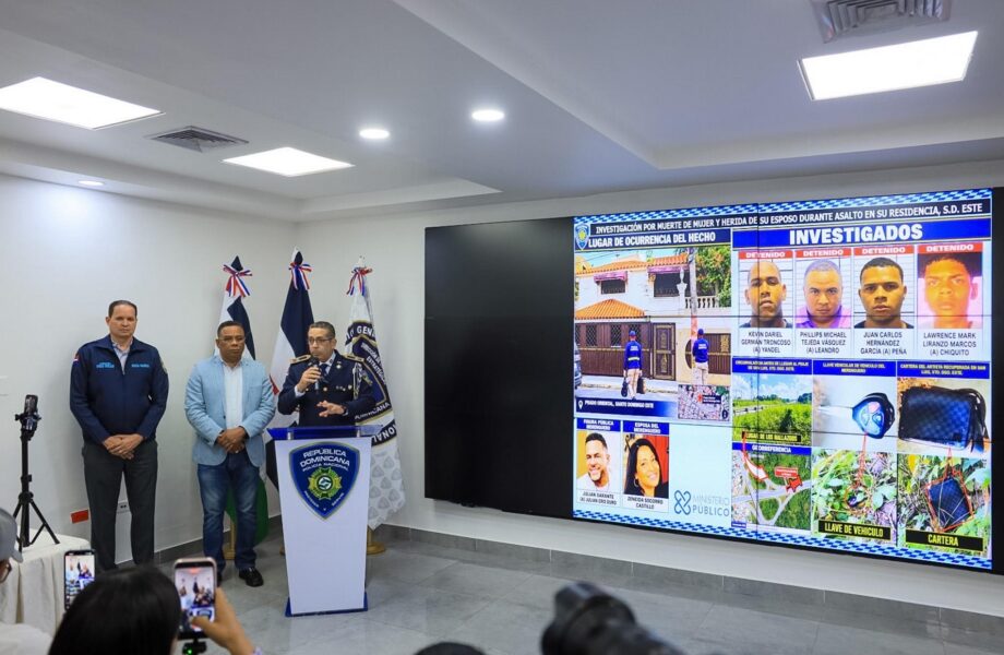 Policía presenta evidencias y revela punto donde cuatro implicados detenidos se reunieron antes de homicidio de esposa de Julián Oro Duro en SDE