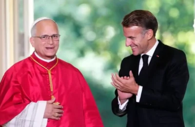 El papa apela al diálogo y convivencia entre «personas de diferentes orígenes» en Francia
