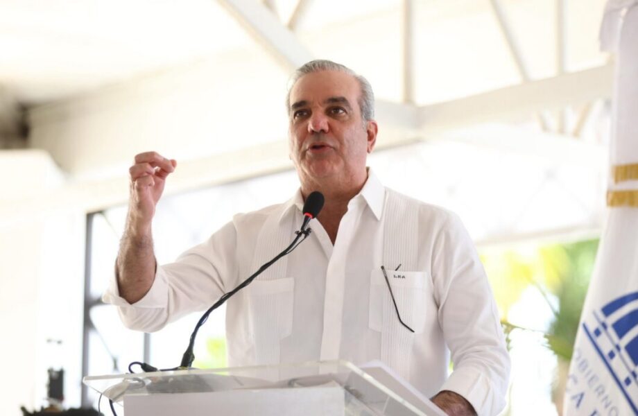 Abinader inaugurará este viernes varias obras y visitará Punta Bergantín en Puerto Plata