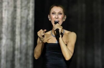 Céline Dion regresa a los escenarios tras seis años de ausencia y emociona a sus seguidores