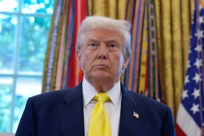 Trump defiende el avance de la IA y presenta portal para trámites que usa esta tecnología