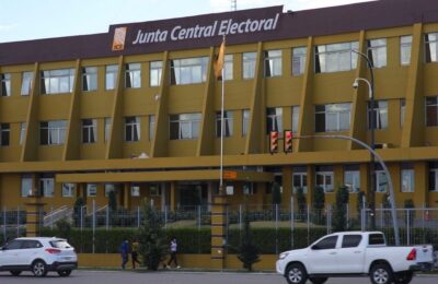 JCE enfrenta embargo y posible subasta de sus bienes en Nueva York por deuda de casi US$1 millón