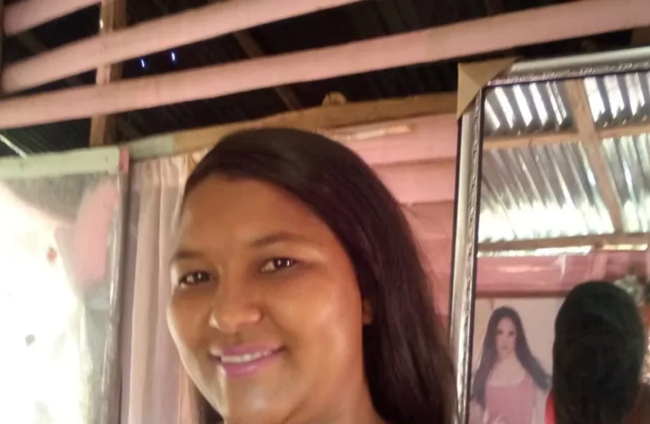 Fallece mujer presuntamente a manos de su expareja en Bayaguana