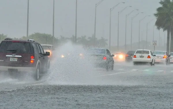 Vaguada provocará aguaceros y tronadas esta tarde en varias provincias