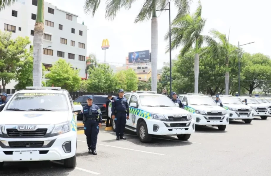 Policía aumenta su fuerza a más de 45 mil agentes y eleva patrullaje al 31 %