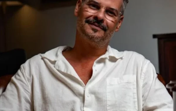 Frank Perozo destaca diversidad actoral y reencuentro de Los Reyes del Humor junto a Fausto Mata en “La Esquina ‘ta en Candela”