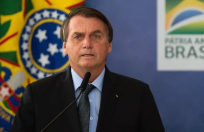 Jair Bolsonaro dice que es «momento de unión y no de buscar culpables», según su esposa