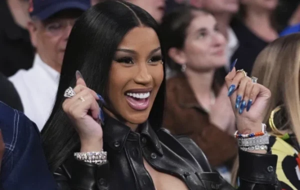 La rapera Cardi B asegura estar en una relacion con el portero Maduka Okoye