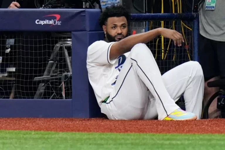 Caminero se lesiona un pie, pero dice que jugará el quinto juego de la Serie Mundial