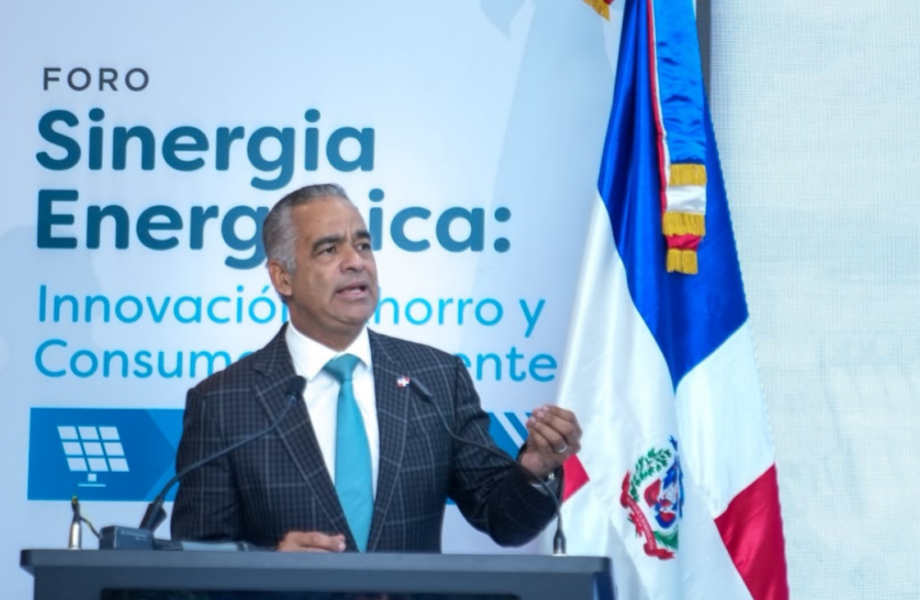 El Gobierno apuesta por la tecnología y el ahorro para optimizar el consumo eléctrico