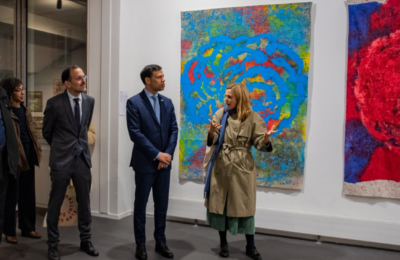 Ministro Roberto Ángel Salcedo realiza agenda de trabajo en París para impulsar la cooperación patrimonial y el intercambio artístico