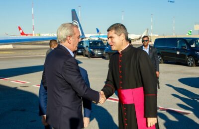 Abinader informa que invitará oficialmente al papa León XIV a visitar República Dominicana en 2027