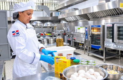 INABIE fortalece la calidad de la alimentación escolar mediante capacitaciones y asistencia técnica a proveedores