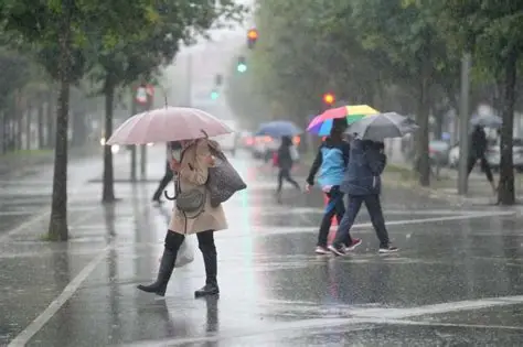 Vaguada provocará fuertes aguaceros y tormentas eléctricas
