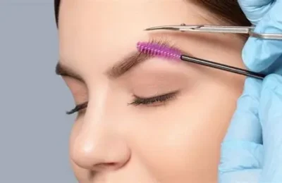 Depilación excesiva de cejas: recuperar el vello puede tardar varios meses