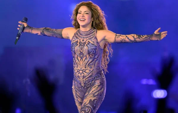 Shakira llevará su gira «Las Mujeres Ya No Lloran» a todo el mundo vía streaming con Amazon Music