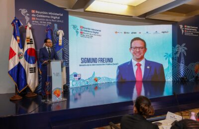 Ministro Freund propone creación de fondo regional para desarrollar soluciones tecnológicas conjuntas