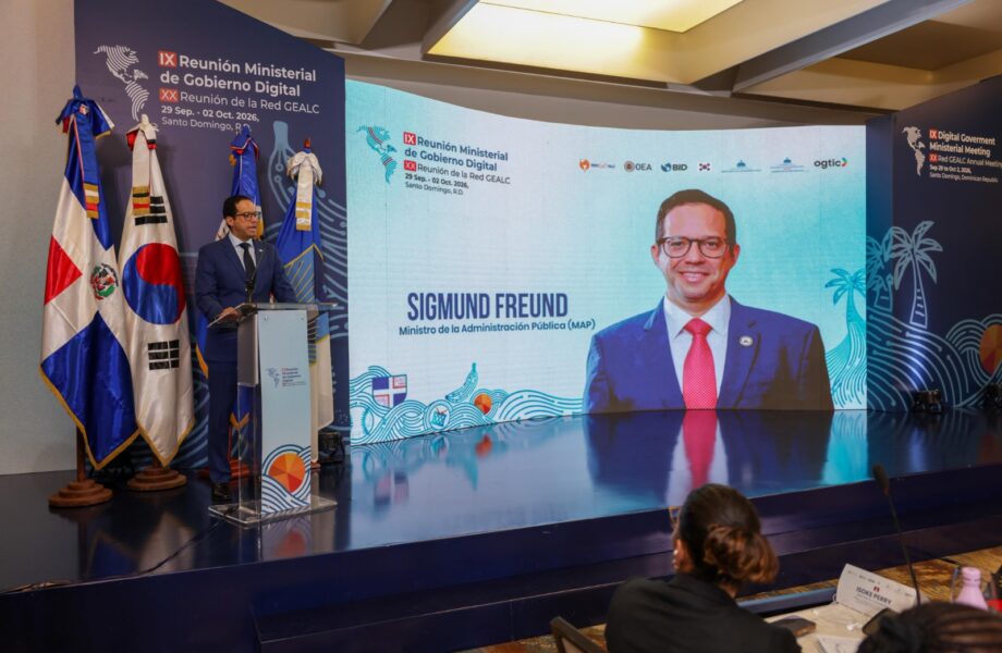 Ministro Freund propone creación de fondo regional para desarrollar soluciones tecnológicas conjuntas